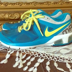 Nike MAX AIR Athletic Shoes women’s size 6.5
